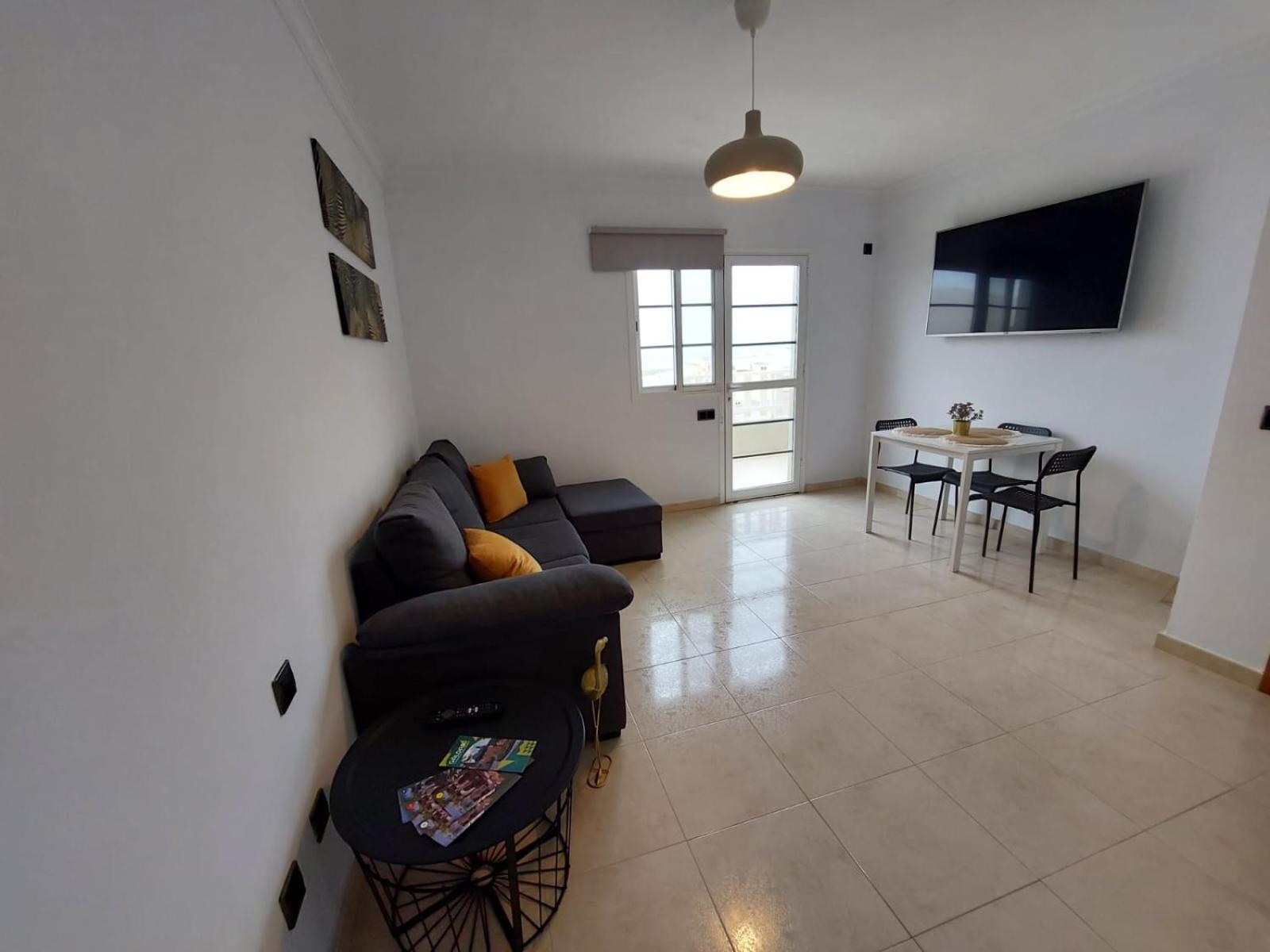 The Home E&N Galdar Room photo